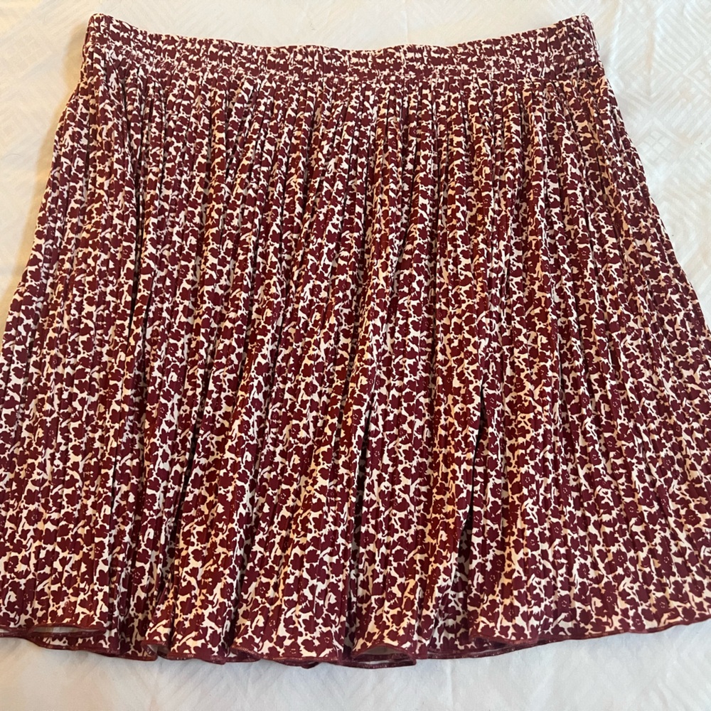 LOFT A-Line Skirt - Burgundy and White Floral